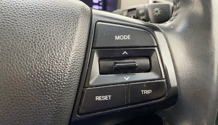 2016 Hyundai Creta SX PLUS AT 1.6 PETROL, Petrol, Automatic, 1,08,587 km, Adaptive Cruise Control