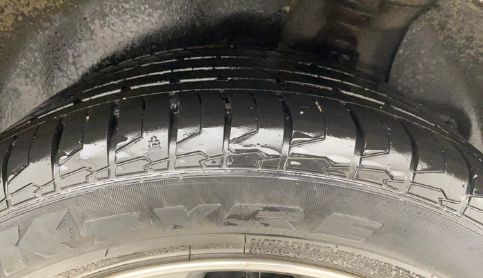 2016 Hyundai Creta SX PLUS AT 1.6 PETROL, Petrol, Automatic, 1,08,587 km, Left Rear Tyre Tread