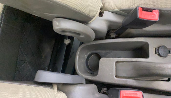 2012 Hyundai i10 SPORTZ 1.2, Petrol, Manual, 25,337 km, Driver Side Adjustment Panel
