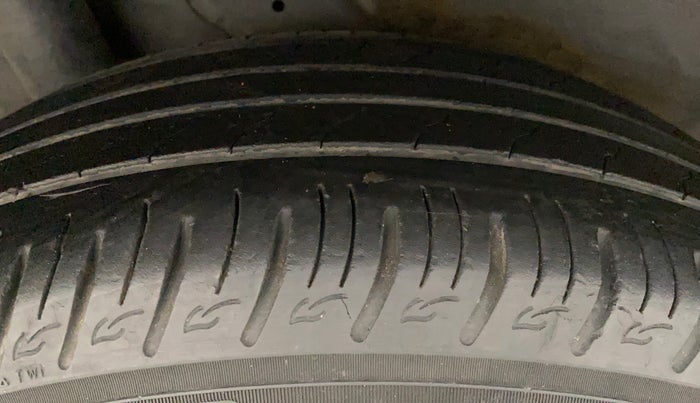 2019 Hyundai VENUE SX PLUS 1.0 TURBO DCT, Petrol, Automatic, 44,095 km, Right Rear Tyre Tread