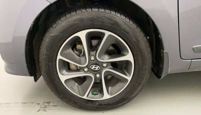2017 Hyundai Grand i10 SPORTZ (O) AT 1.2 KAPPA VTVT, Petrol, Automatic, 40,049 km, Left Front Wheel