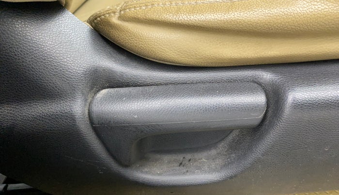 2014 Honda City 1.5L I-VTEC VX CVT, Petrol, Automatic, 46,662 km, Driver Side Adjustment Panel