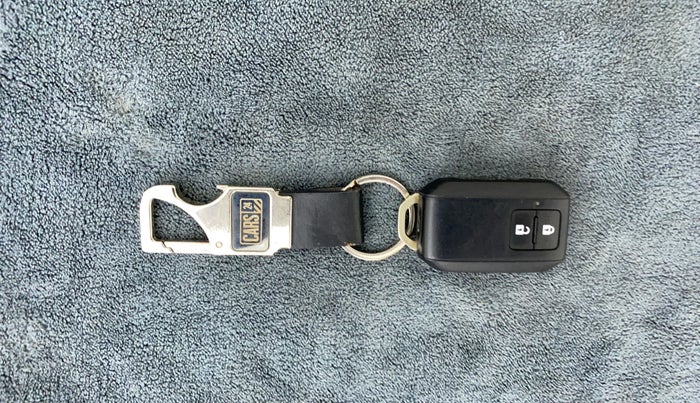 2019 Maruti XL6 ALPHA MT, Petrol, Manual, 87,369 km, Key Close Up