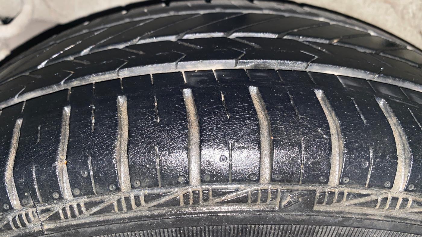 2014 Maruti Celerio VXI AMT, Petrol, Automatic, 60,712 km, Right Rear Tyre Tread