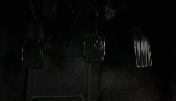 2024 Maruti New Wagon-R VXI CNG 1.0, CNG, Manual, 34,135 km, Pedals