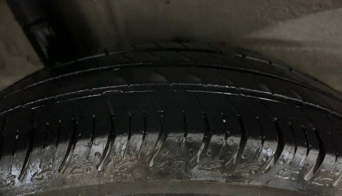 2024 Maruti New Wagon-R VXI CNG 1.0, CNG, Manual, 34,135 km, Right Rear Tyre Tread