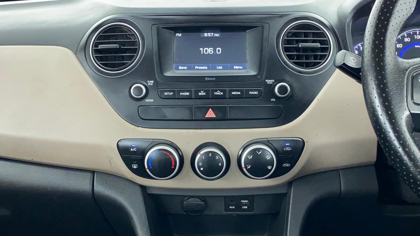 2017 Hyundai Grand i10 SPORTZ 1.2 KAPPA VTVT, Petrol, Manual, 59,710 km, Air Conditioner
