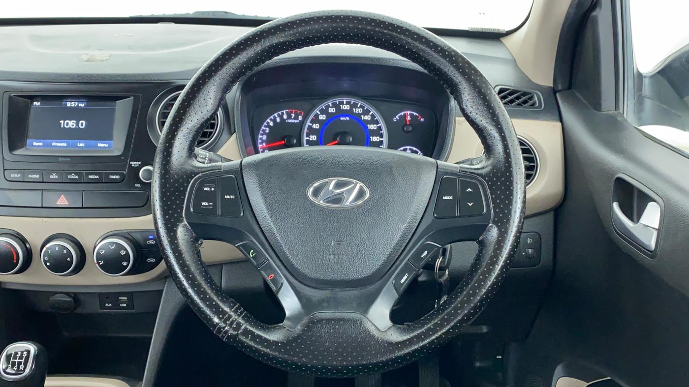 2017 Hyundai Grand i10 SPORTZ 1.2 KAPPA VTVT, Petrol, Manual, 59,710 km, Steering Wheel Close Up