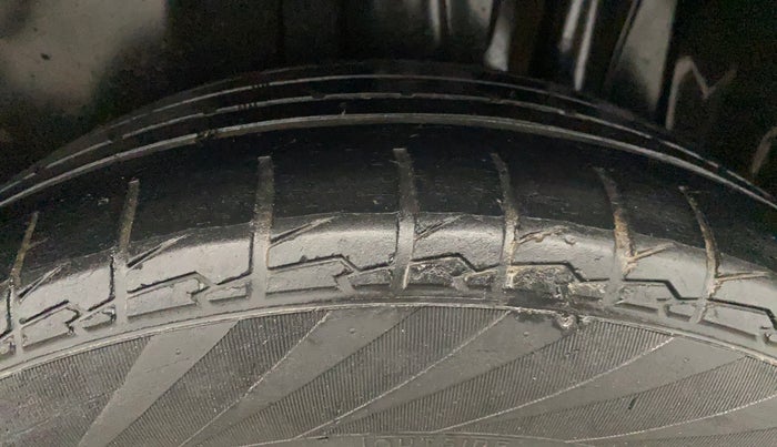 2021 Maruti S Cross ZETA 1.5, Petrol, Manual, 53,893 km, Left Rear Tyre Tread