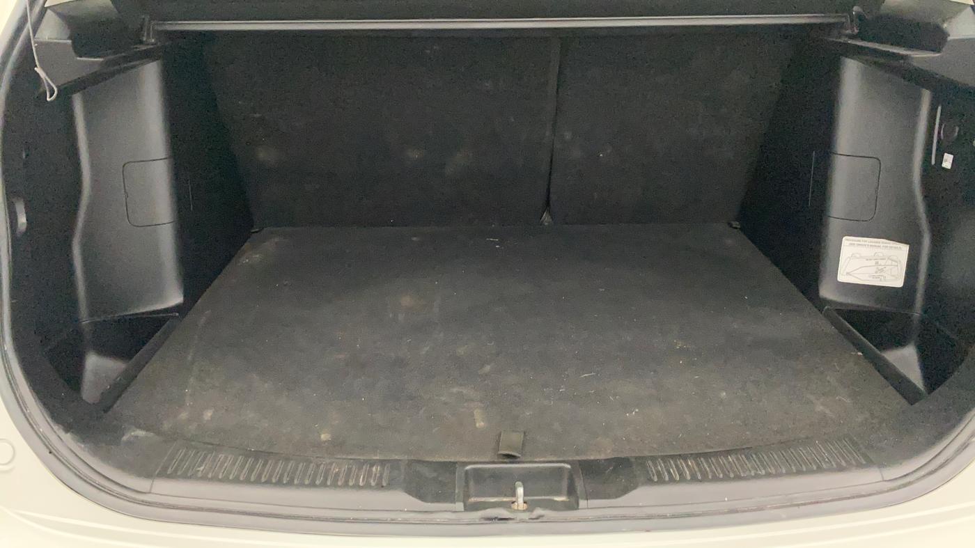 2021 Maruti S Cross ZETA 1.5, Petrol, Manual, 53,893 km, Boot Inside