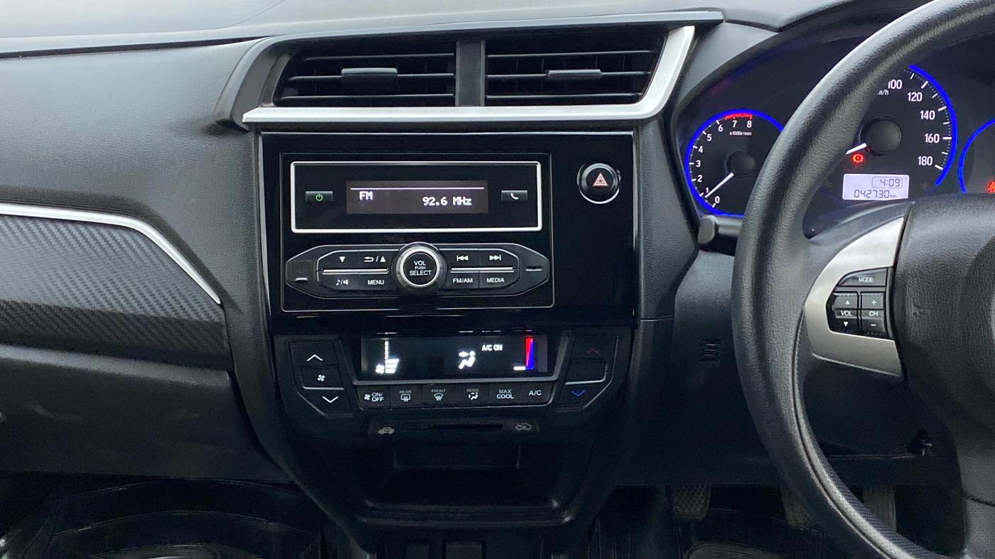 2017 Honda Brio S MT, Petrol, Manual, 42,730 km, Air Conditioner