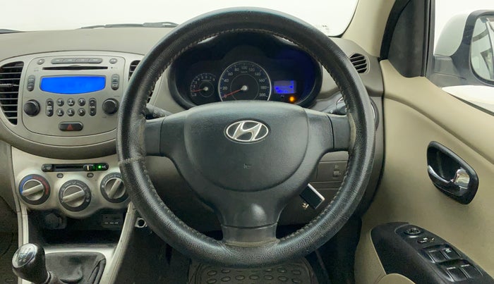 2011 Hyundai i10 SPORTZ 1.2, Petrol, Manual, 48,311 km, Steering Wheel Close Up