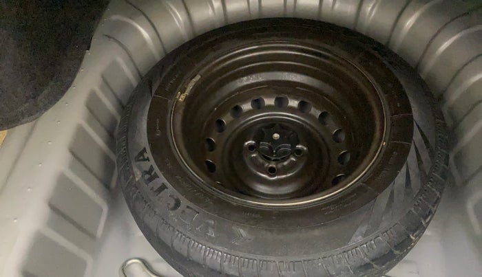 2016 Nissan Sunny XL, Petrol, Manual, 65,869 km, Spare Tyre