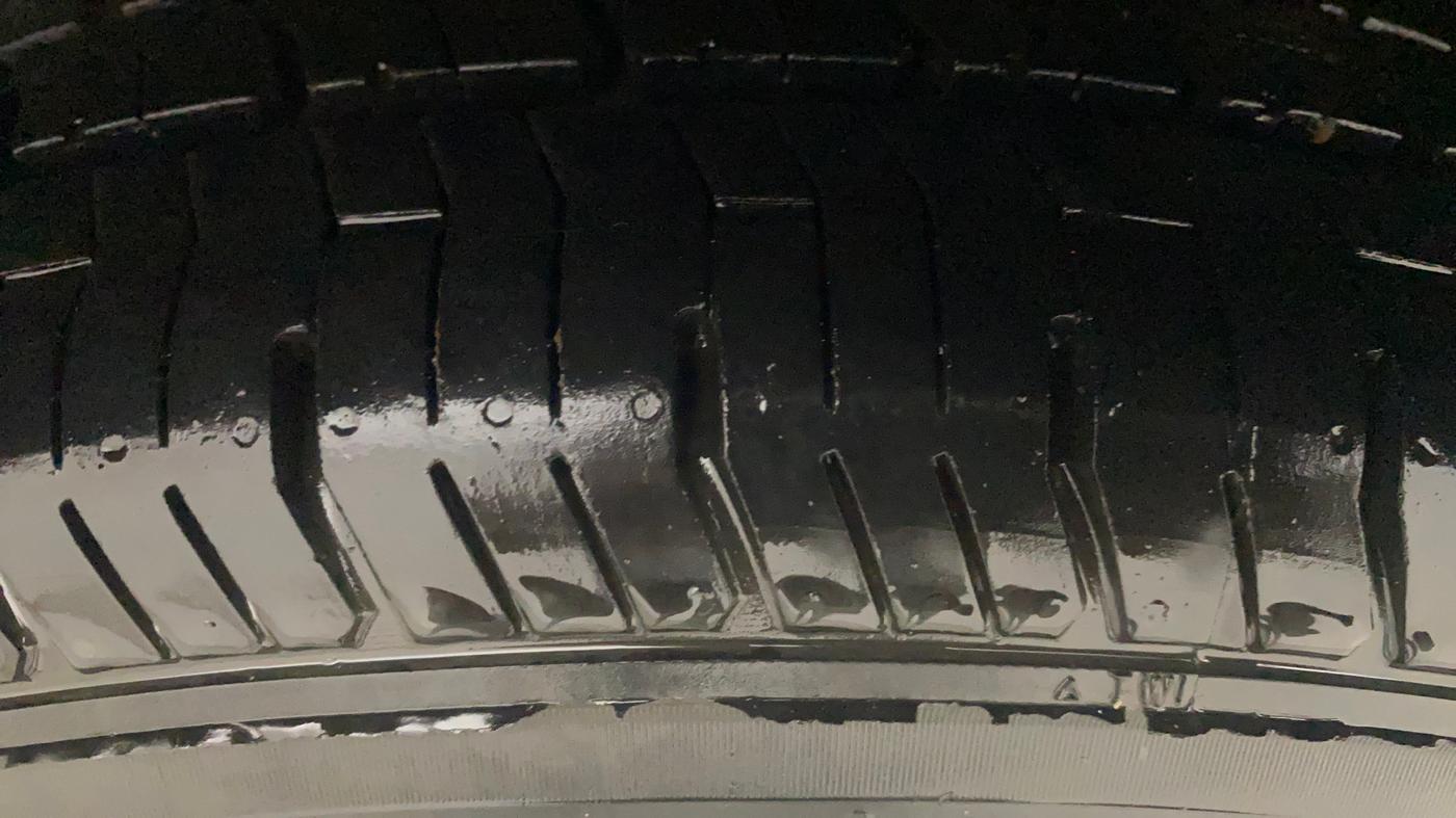 2016 Nissan Sunny XL, Petrol, Manual, 65,869 km, Left Rear Tyre Tread