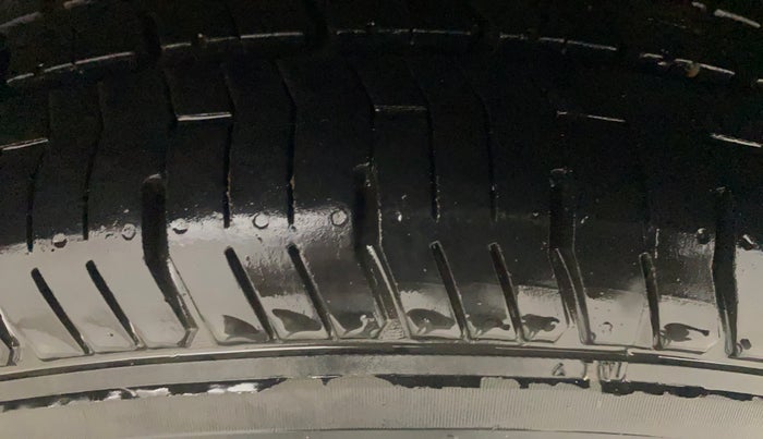 2016 Nissan Sunny XL, Petrol, Manual, 65,869 km, Left Rear Tyre Tread