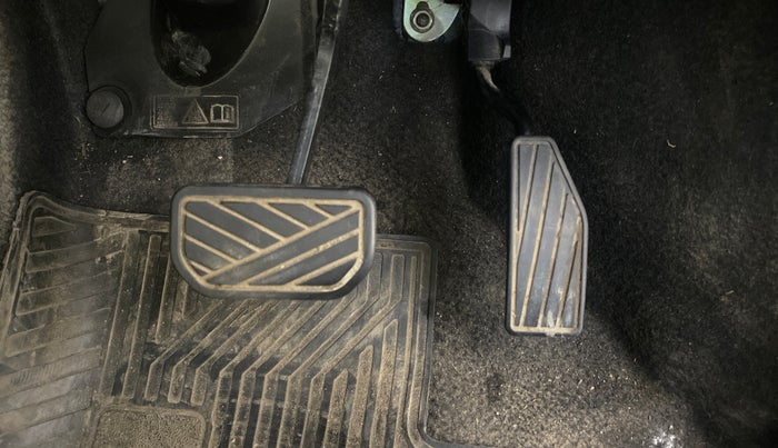 2022 Maruti New Wagon-R ZXI 1.2 AMT, Petrol, Automatic, 25,534 km, Pedals