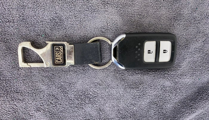 2018 Honda BR-V 1.5L I-VTEC V CVT, Petrol, Automatic, 84,334 km, Key Close Up