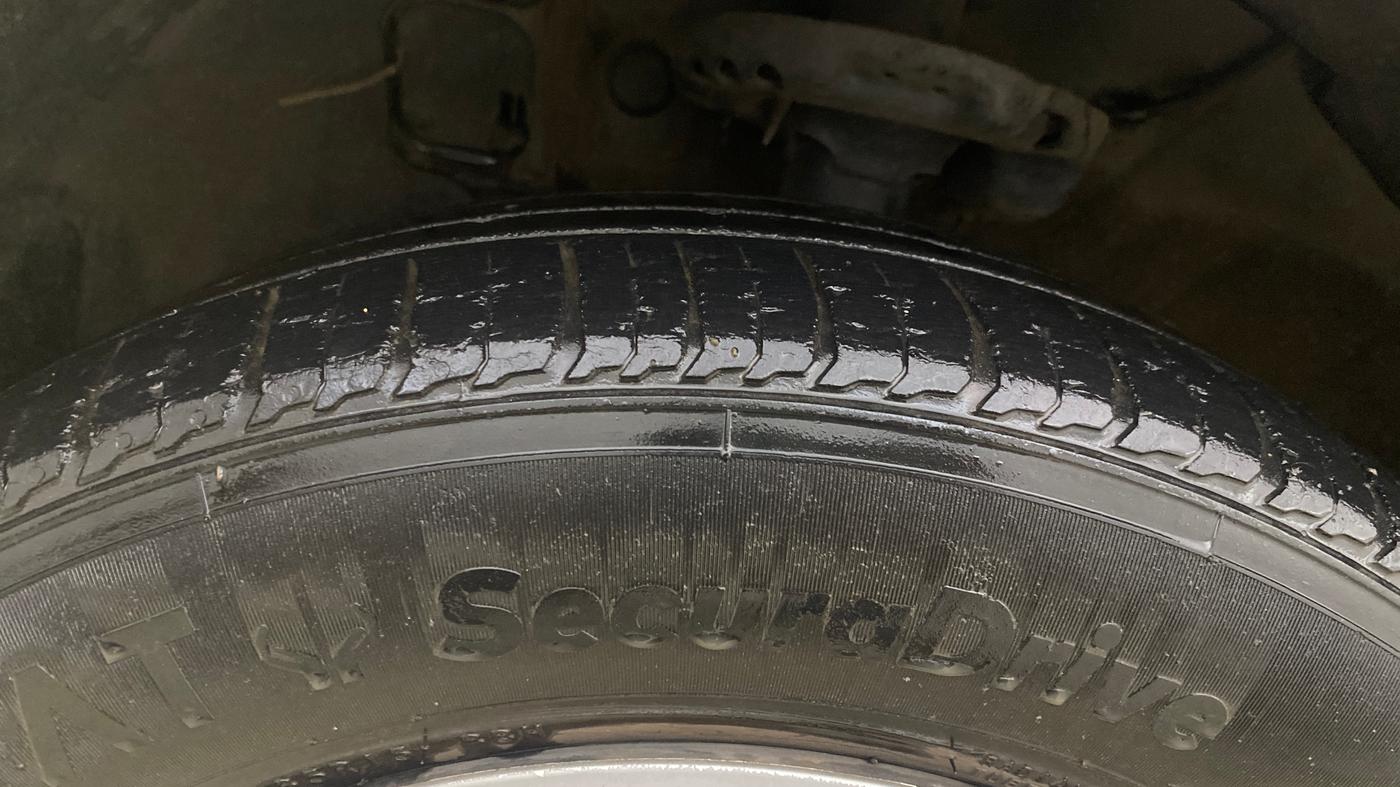 2019 Hyundai Verna 1.4 EX PETROL, Petrol, Manual, 51,218 km, Left Front Tyre Tread