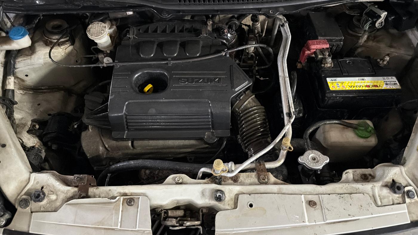 2014 Maruti Wagon R 1.0 VXI, Petrol, Manual, 26,237 km, Engine View