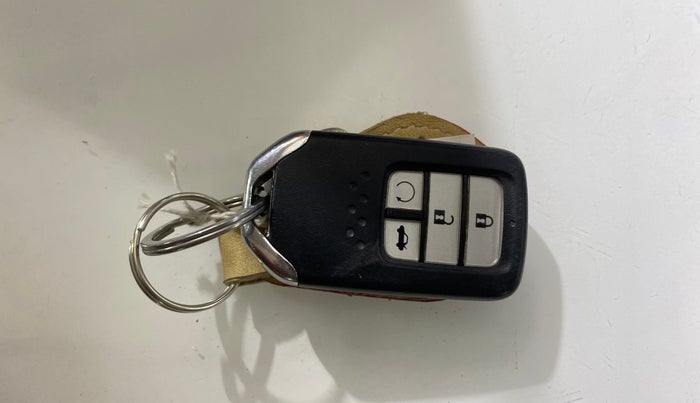 2021 Honda City 1.5L I-VTEC VX CVT, Petrol, Automatic, 1,03,513 km, Key Close Up