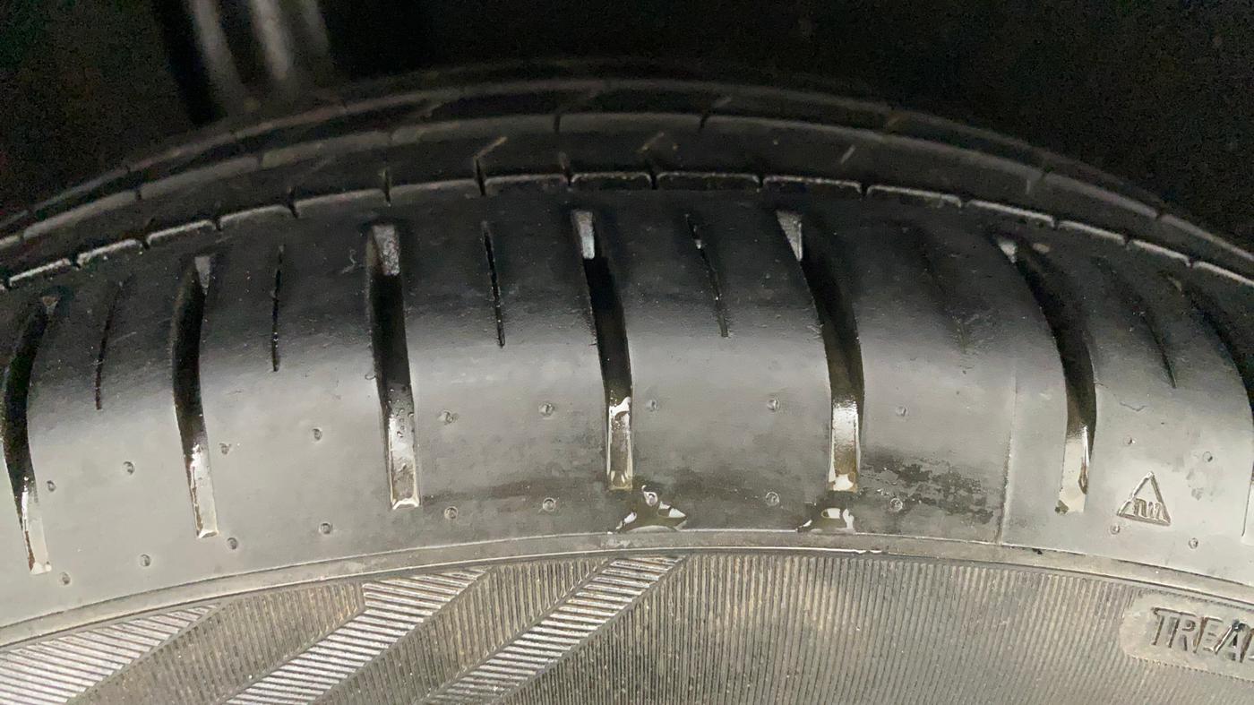 2015 Maruti Baleno ALPHA PETROL 1.2, Petrol, Manual, 14,347 km, Right Rear Tyre Tread