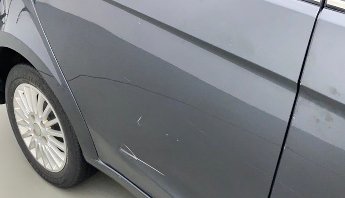 2016 Tata Zest XT PETROL, Petrol, Manual, 48,196 km, Right rear door - Slightly dented