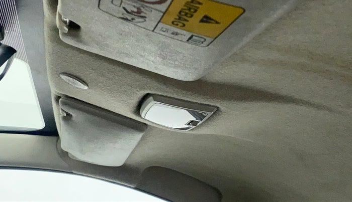 2016 Tata Zest XT PETROL, Petrol, Manual, 48,196 km, Ceiling - Roof lining minor dirty