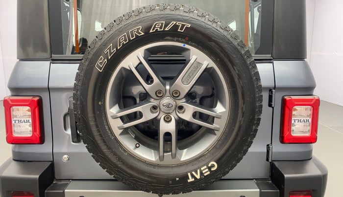 2021 Mahindra Thar LX HT PETROL 4WD MT, Petrol, Manual, 34,101 km, Spare Tyre