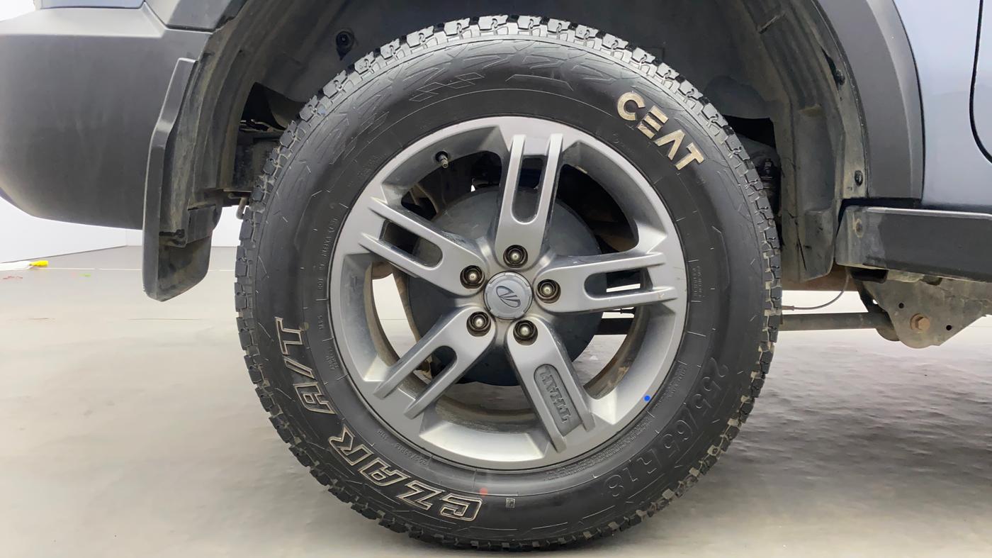 2021 Mahindra Thar LX HT PETROL 4WD MT, Petrol, Manual, 34,101 km, Right Rear Wheel
