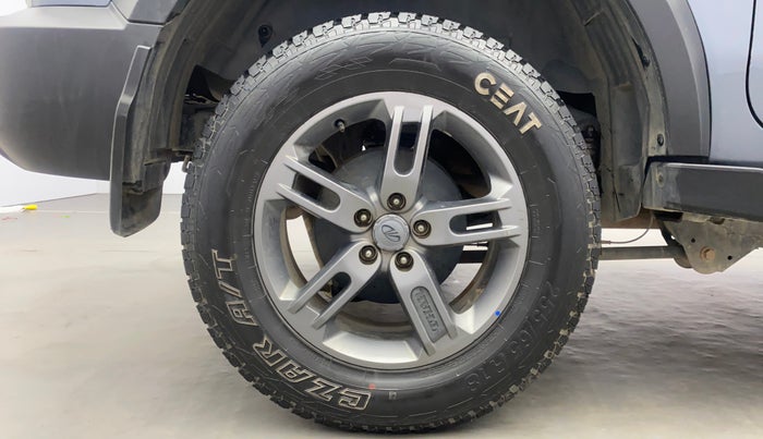 2021 Mahindra Thar LX HT PETROL 4WD MT, Petrol, Manual, 34,101 km, Right Rear Wheel