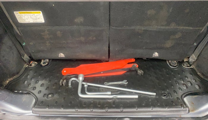 2021 Mahindra Thar LX HT PETROL 4WD MT, Petrol, Manual, 34,101 km, Boot Inside