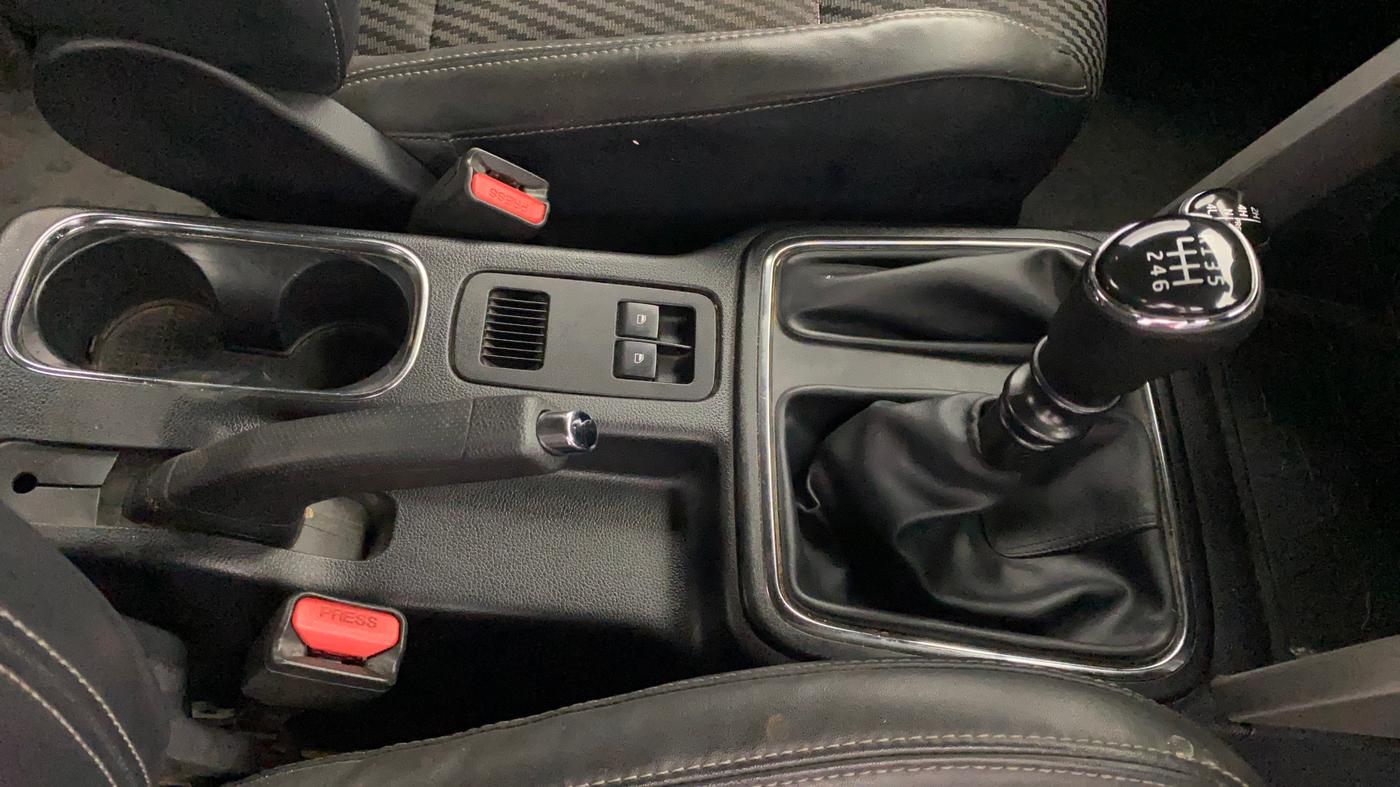 2021 Mahindra Thar LX HT PETROL 4WD MT, Petrol, Manual, 34,101 km, Gear Lever