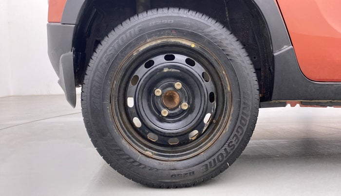 2017 Mahindra Kuv100 K4+ 6 STR, Petrol, Manual, 78,249 km, Right Rear Wheel