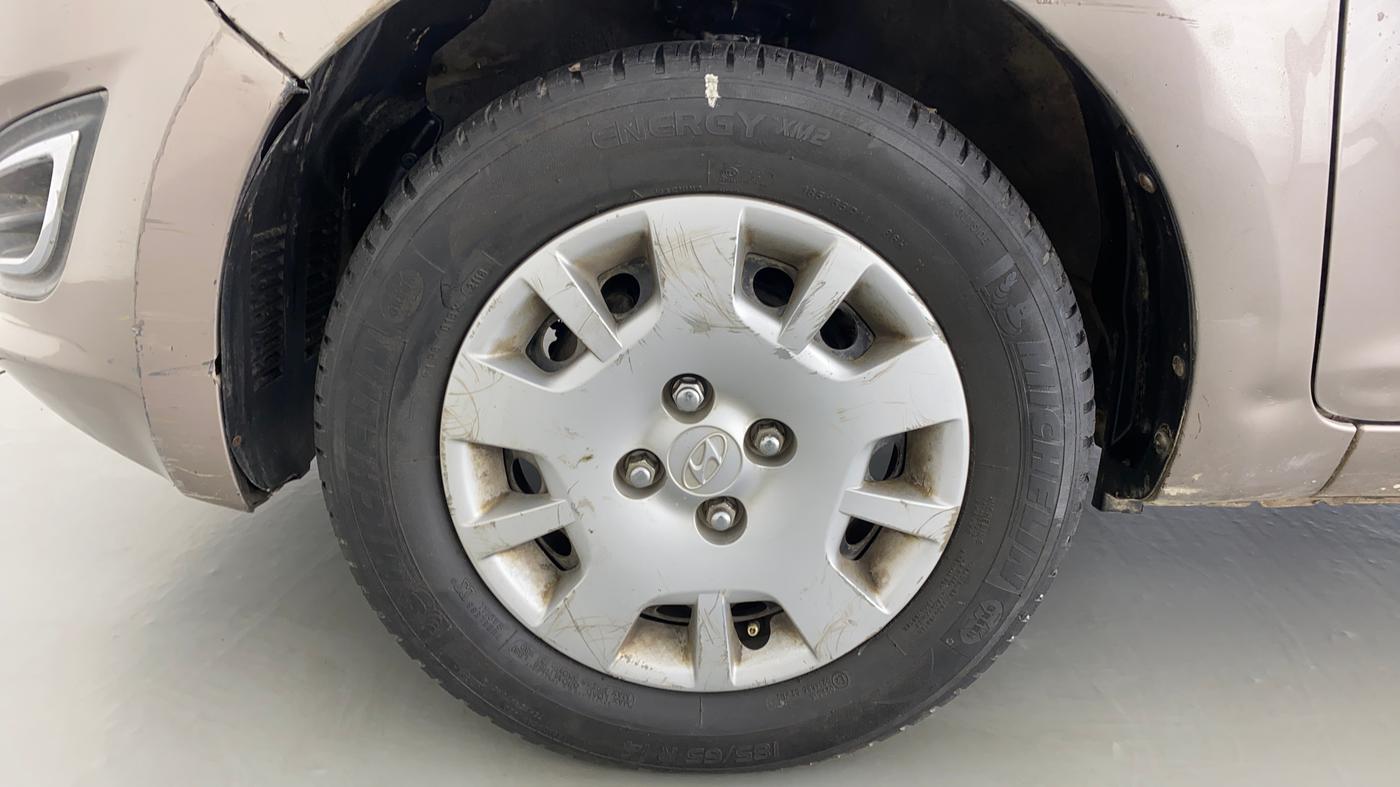 2014 Hyundai i20 MAGNA O 1.2, Petrol, Manual, 53,483 km, Left Front Wheel
