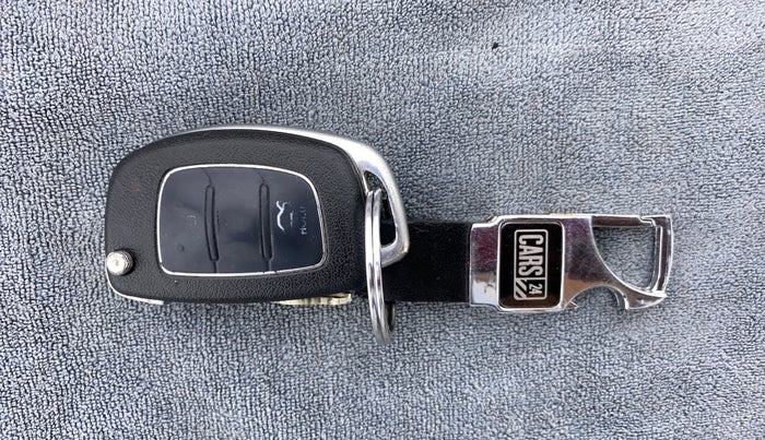 2014 Hyundai i20 MAGNA O 1.2, Petrol, Manual, 53,483 km, Key Close Up