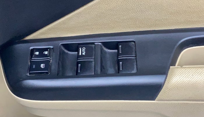 2014 Honda City 1.5L I-VTEC SV CVT, Petrol, Automatic, 53,183 km, Right front window switch / handle - Master window function not working