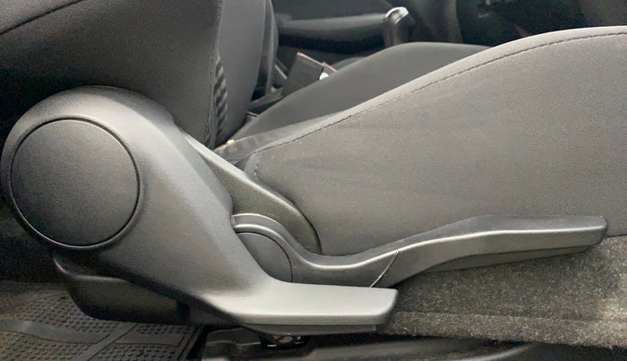 2023 Maruti Swift VXI, Petrol, Manual, 22,563 km, Driver Side Adjustment Panel