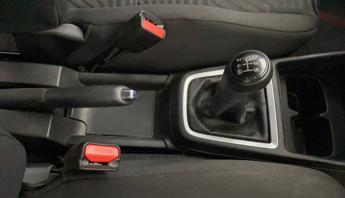 2023 Maruti Swift VXI, Petrol, Manual, 22,563 km, Gear Lever