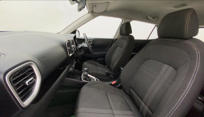 2019 Hyundai VENUE S 1.0 TURBO DCT, Petrol, Automatic, 52,508 km, Right Side Front Door Cabin