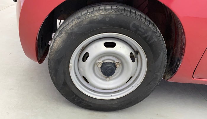 2018 Datsun Redi Go A, Petrol, Manual, 34,982 km, Left Front Wheel