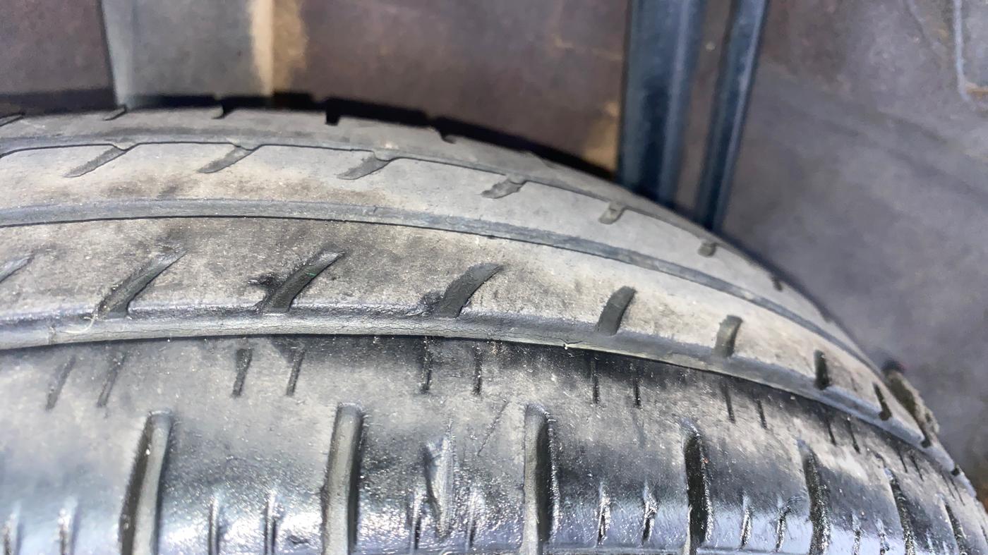 2018 Datsun Redi Go A, Petrol, Manual, 34,982 km, Right Rear Tyre Tread