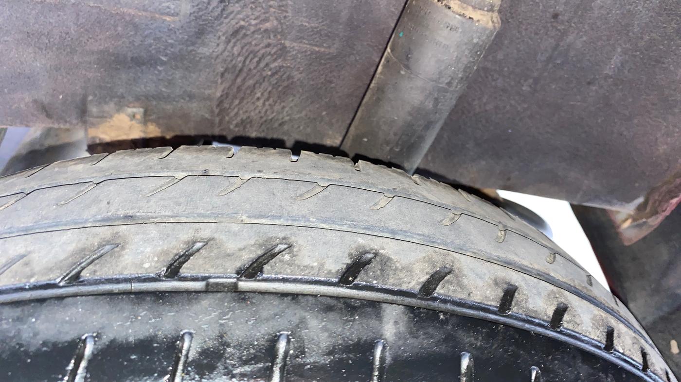 2018 Datsun Redi Go A, Petrol, Manual, 34,982 km, Left Rear Tyre Tread