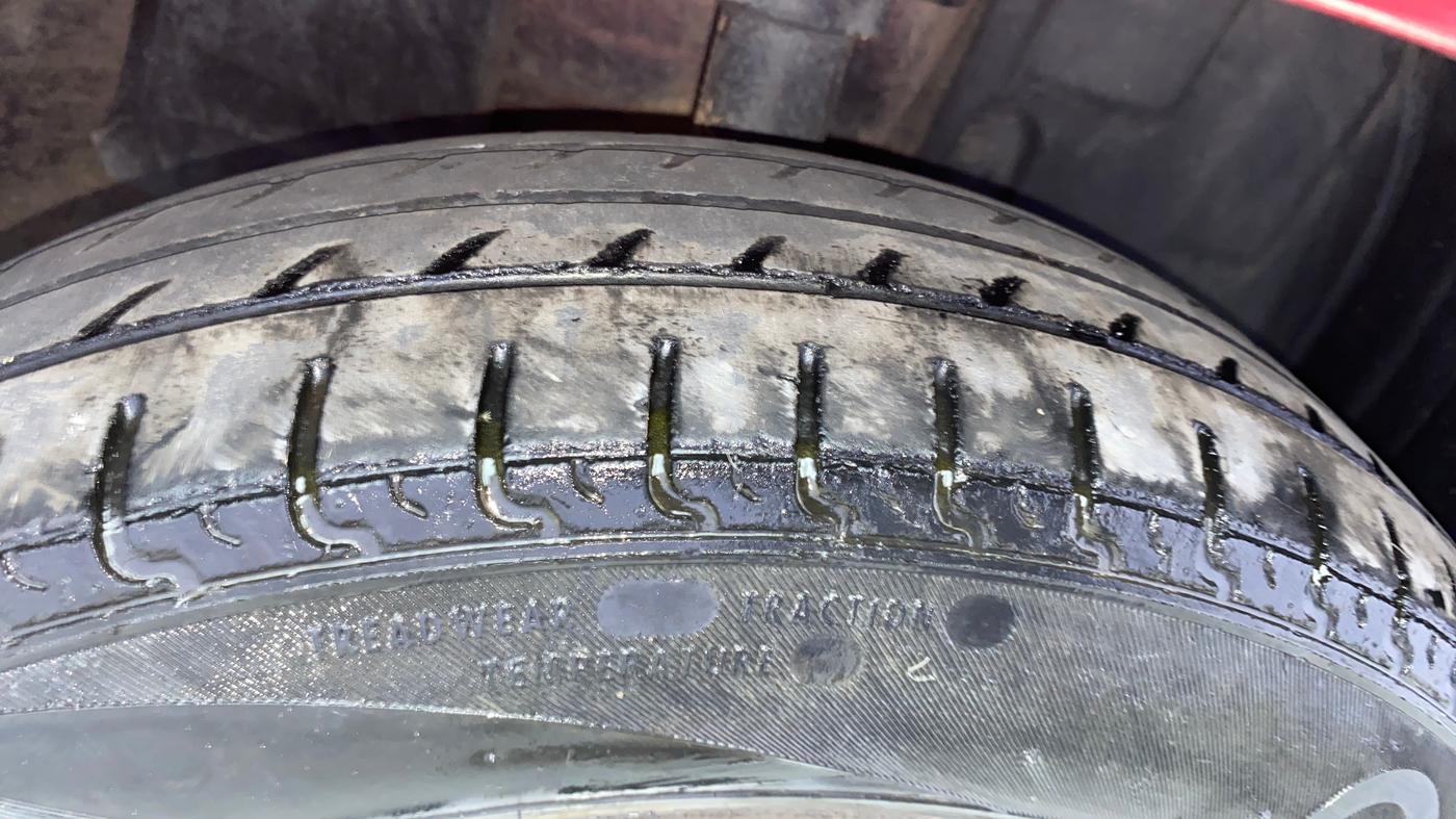 2018 Datsun Redi Go A, Petrol, Manual, 34,982 km, Right Front Tyre Tread