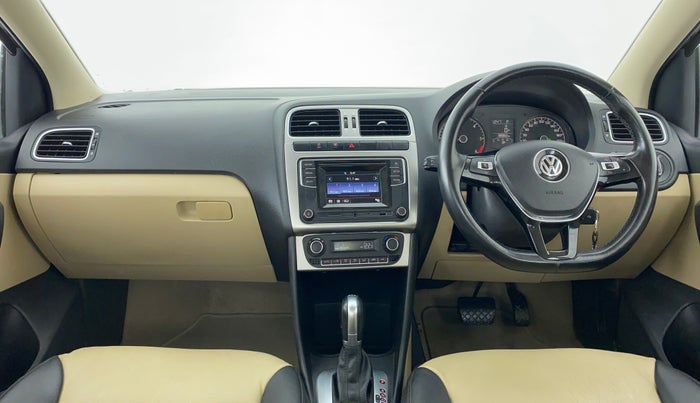 2017 Volkswagen Ameo HIGHLINE PLUS DSG 1.5, Diesel, Automatic, 42,382 km, Dashboard