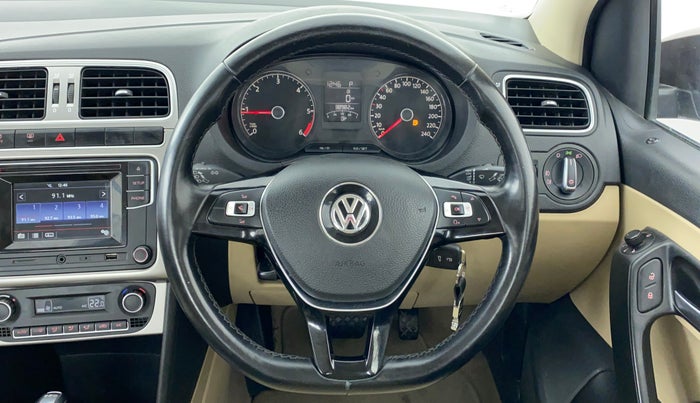 2017 Volkswagen Ameo HIGHLINE PLUS DSG 1.5, Diesel, Automatic, 42,382 km, Steering Wheel Close Up