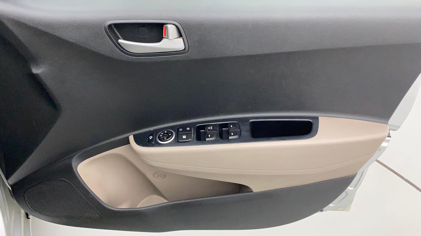 2014 Hyundai Xcent S 1.2, Petrol, Manual, 40,968 km, Driver Side Door Panels Control