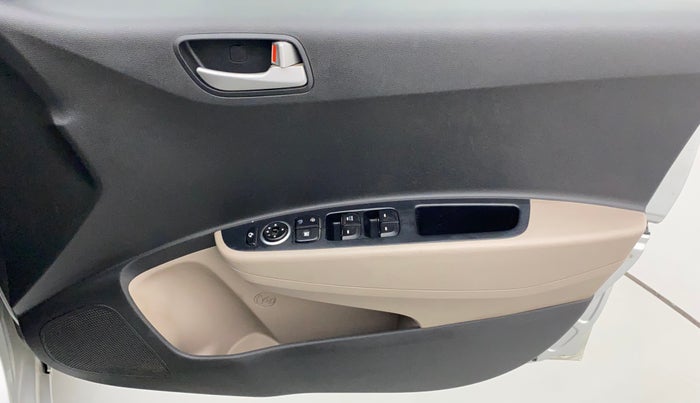 2014 Hyundai Xcent S 1.2, Petrol, Manual, 40,968 km, Driver Side Door Panels Control