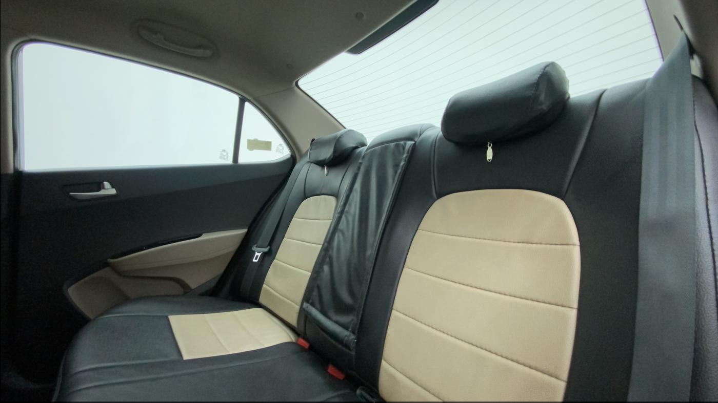 2014 Hyundai Xcent S 1.2, Petrol, Manual, 40,968 km, Right Side Rear Door Cabin