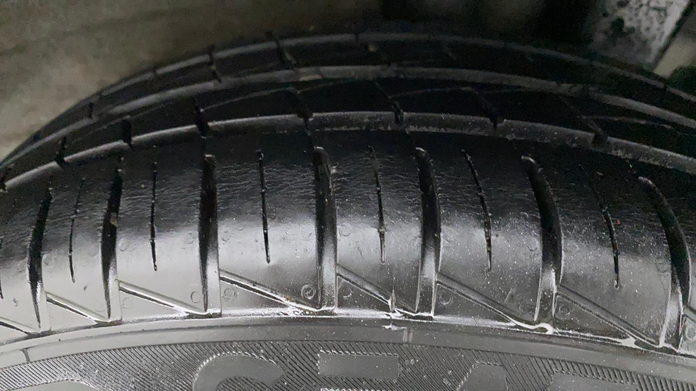 2014 Hyundai Xcent S 1.2, Petrol, Manual, 40,968 km, Left Rear Tyre Tread