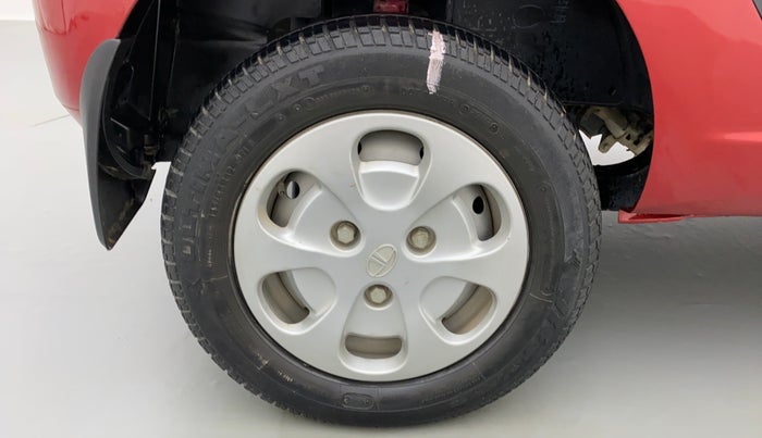 2015 Tata Nano TWIST XTA, Petrol, Automatic, 22,704 km, Right Rear Wheel